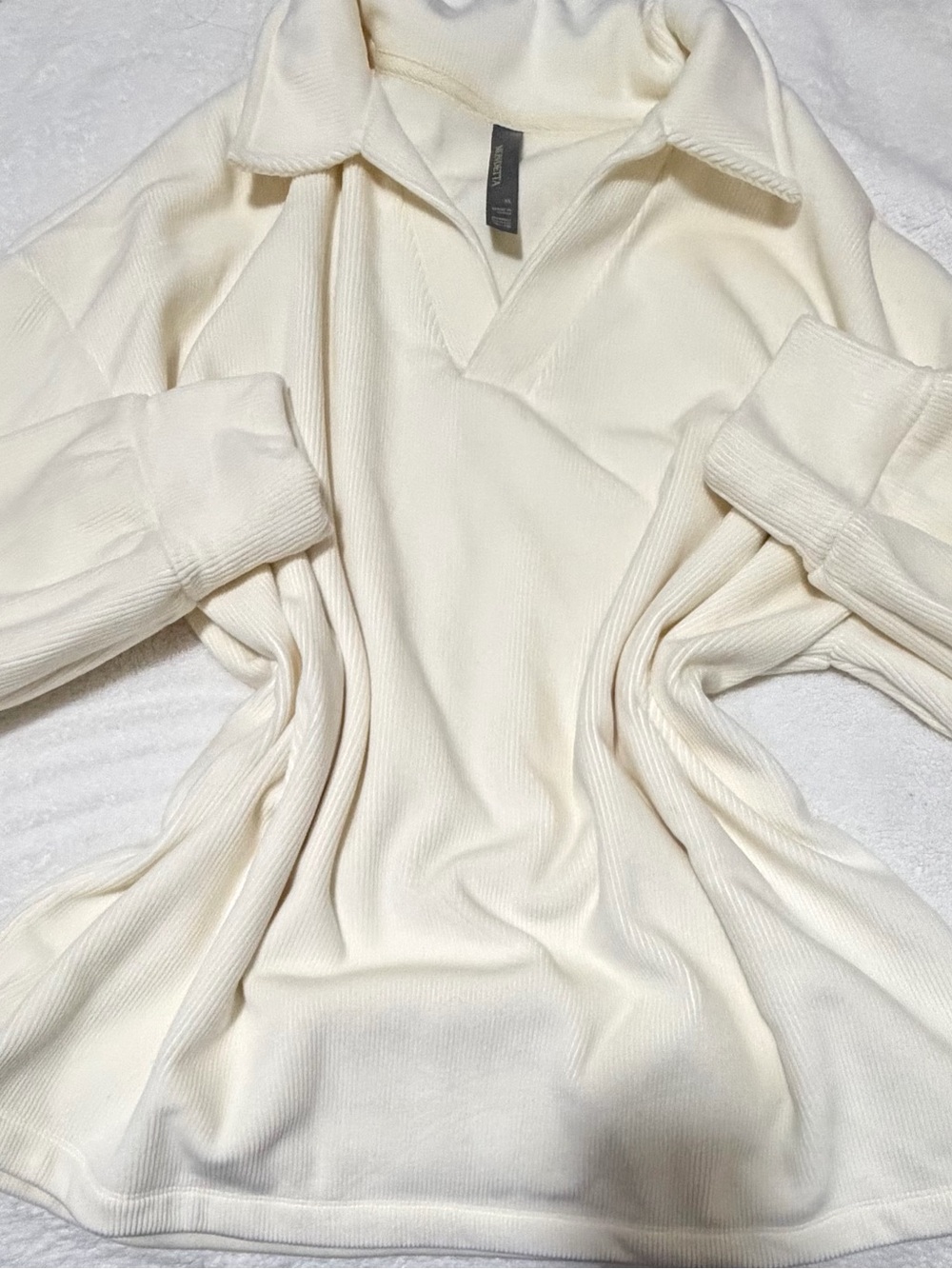 Collared V-Neck Cream Sweater
